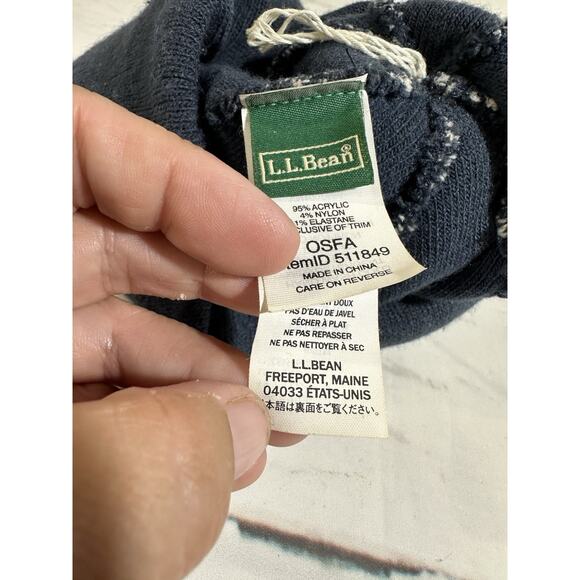 Adults' Unisex Katahdin Pom Hat, L.L.Bean Logo Navy Blue - Picture 4 of 7